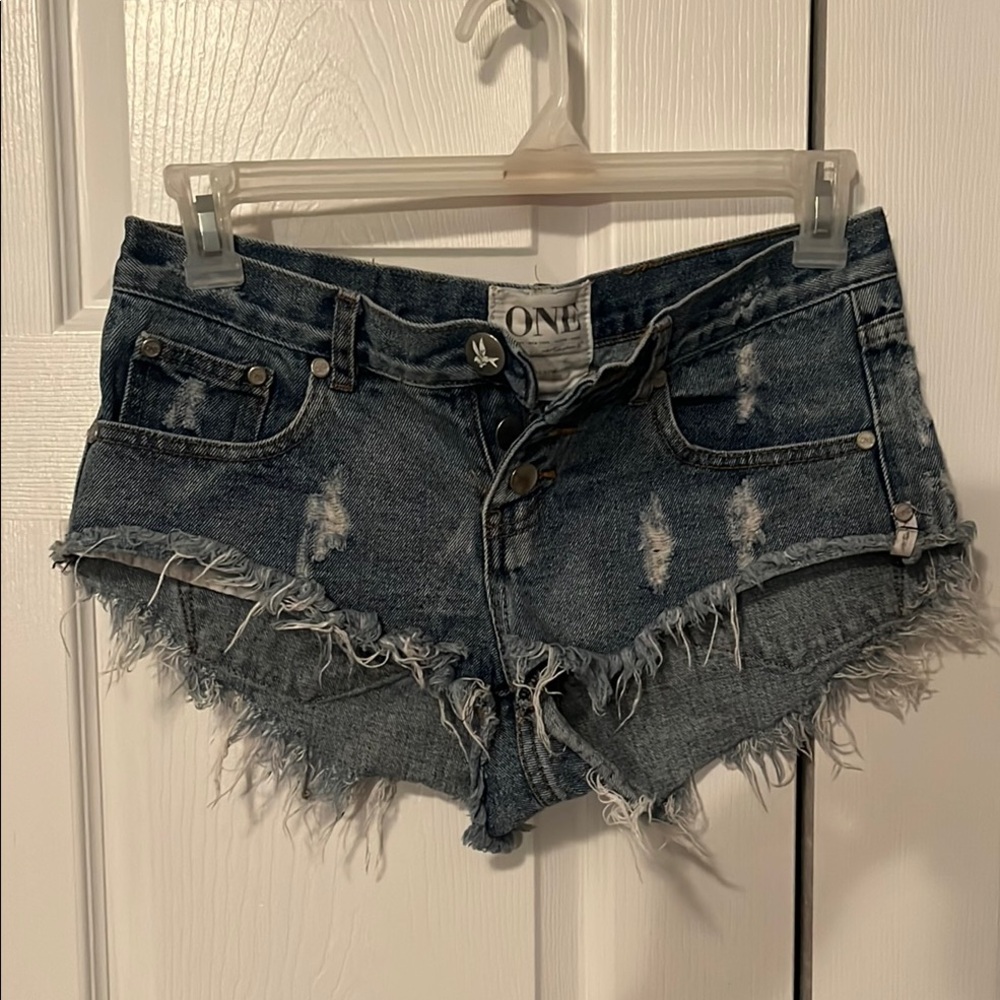 ONE TEASPOON BONITAS DISTRESSED DENIM SHORTS